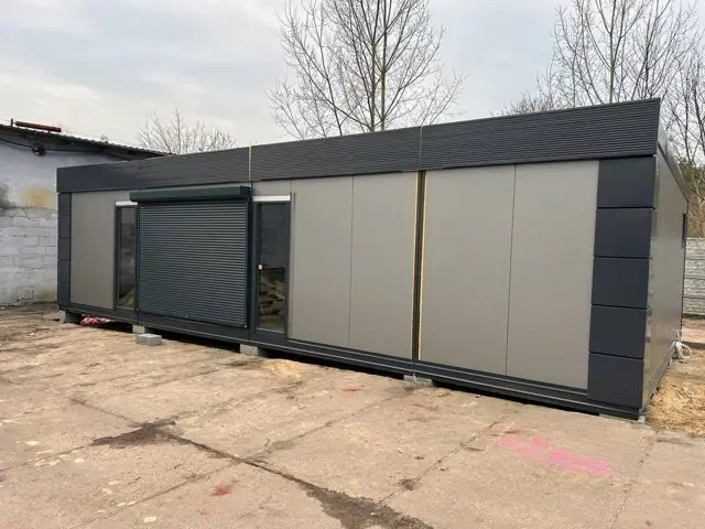Biuro 70 m² z czterech modułów
